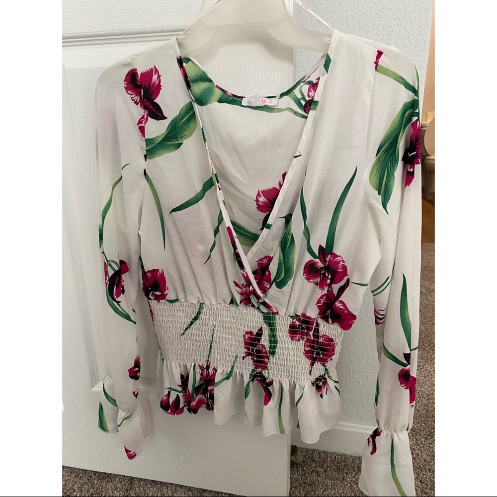 Long sleeve top